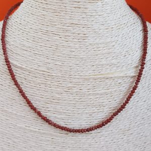 Collier-pierres jaspe rouge